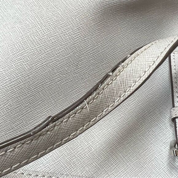 Michael Kors Jet Set Travel Saffiano Leather Top-Zip Tote Bag Gray - Picture 15 of 16